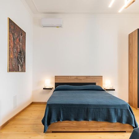 Catania Central Guest House - Rooms With Balcony Buitenkant foto